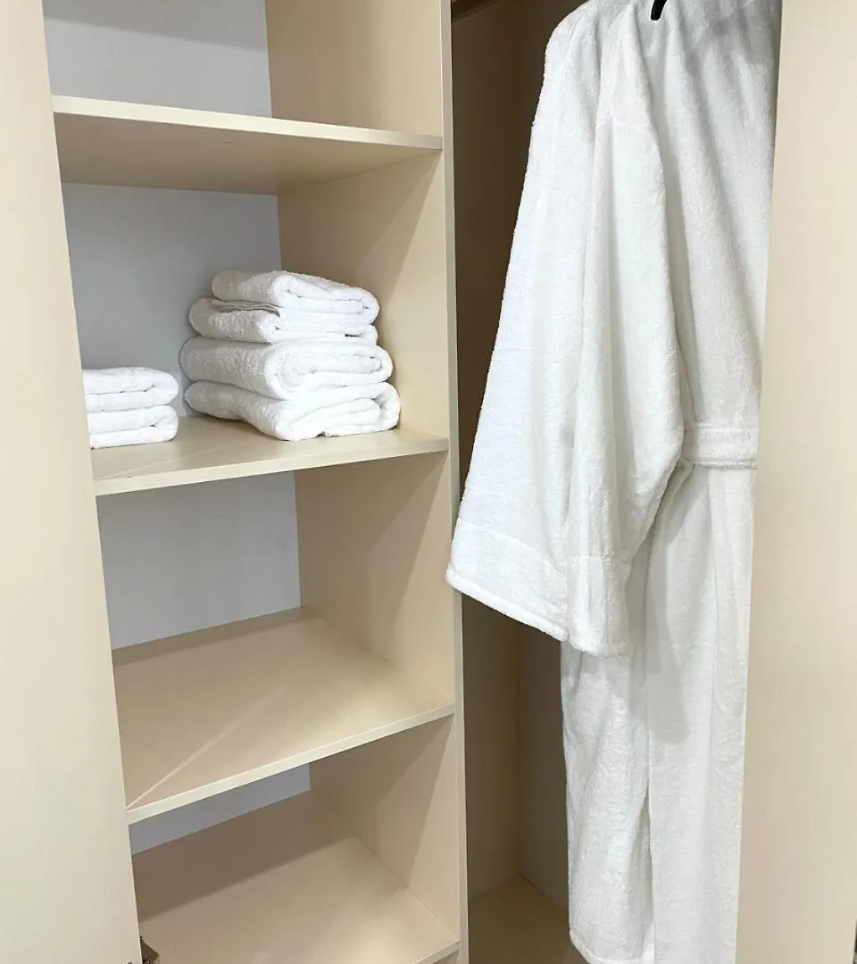 Home Life Αλμάτι 0*,  Καζακστάν